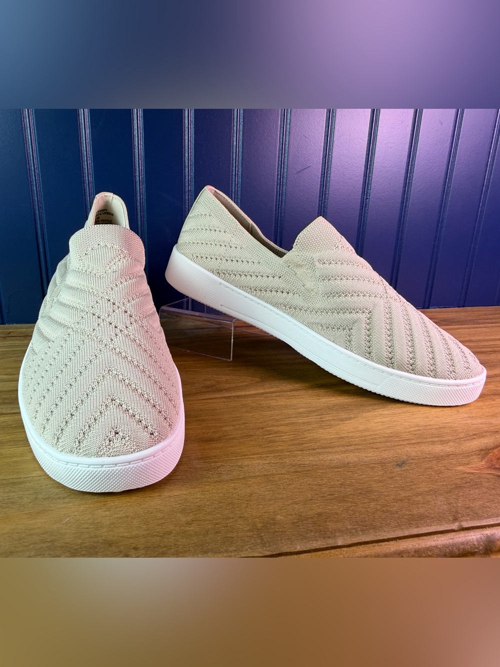 White Mountain Upbear Taupe Knit Slip On Sneakers Size 8.5